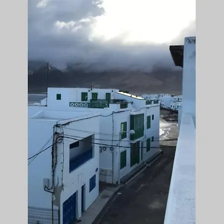 Holiday home Lanzarote Famara